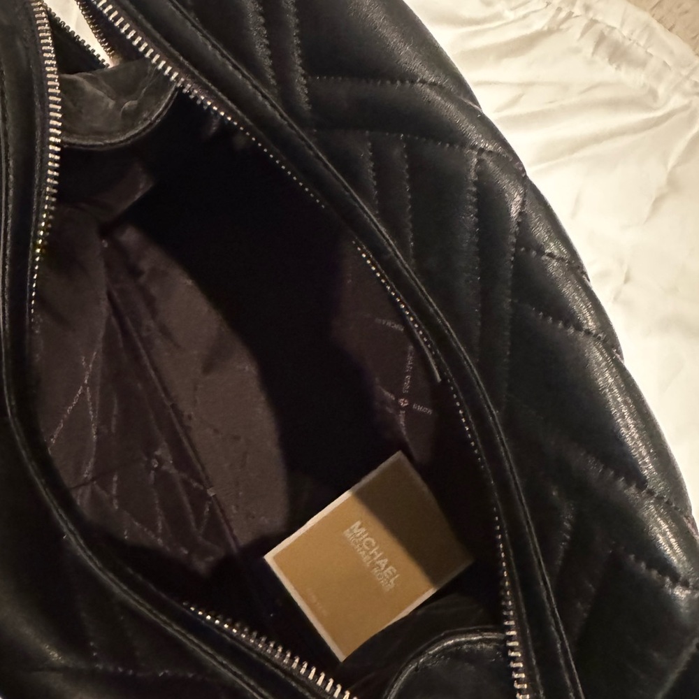 Michael Kors Kathy Black Quilted Leather Bag - Picture 5 of 8